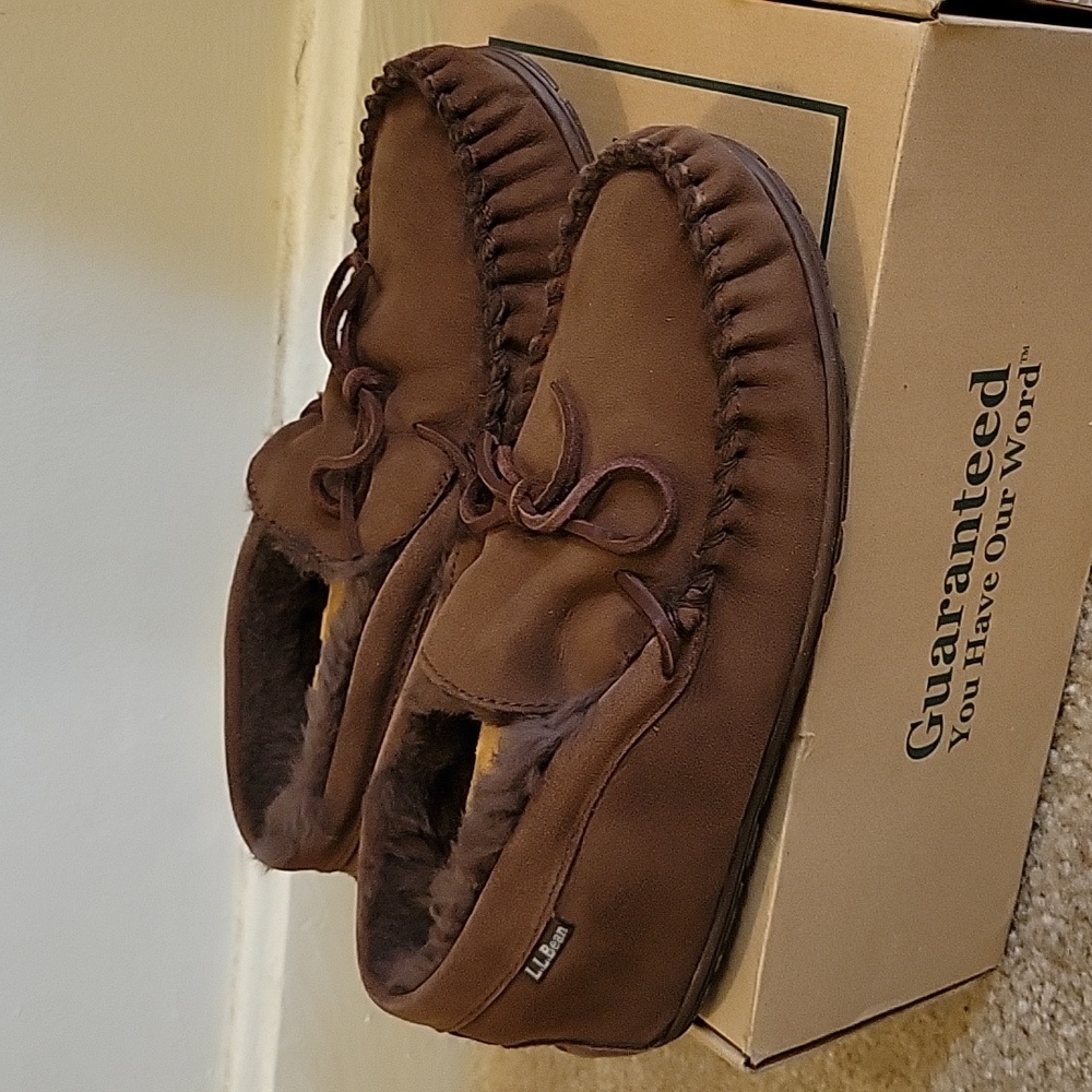 L.L. Bean Wicked Good Slip II Boot Moc,  Size 9 W